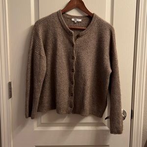 Taupe/Brown madewell sweater. Like new, barely worn. Super soft.